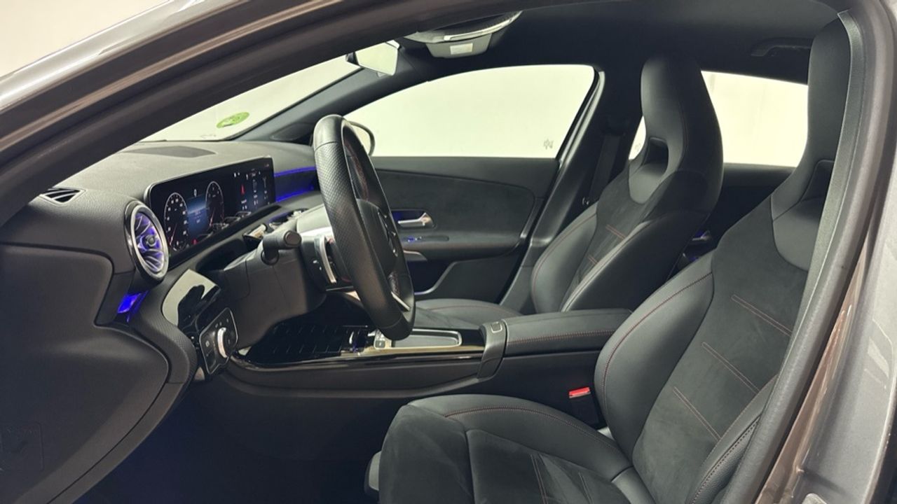 mercedes-clase-a-a-180-d-imagen-6