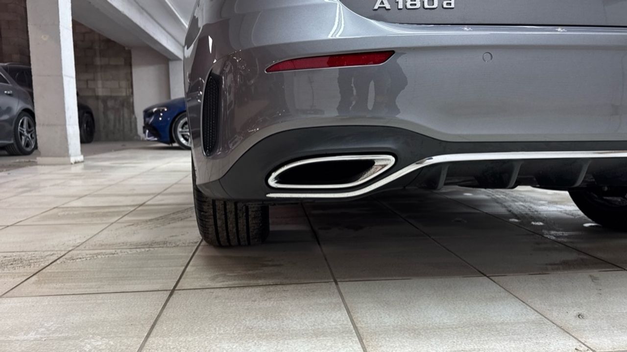 mercedes-clase-a-a-180-d-imagen-11