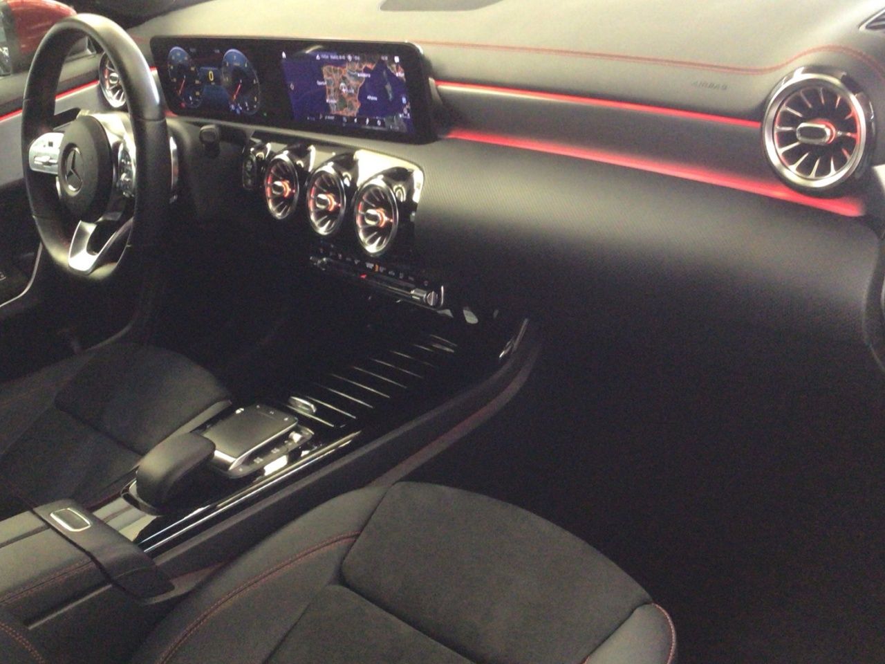 mercedes-cla-cla-200-d-dct-imagen-9