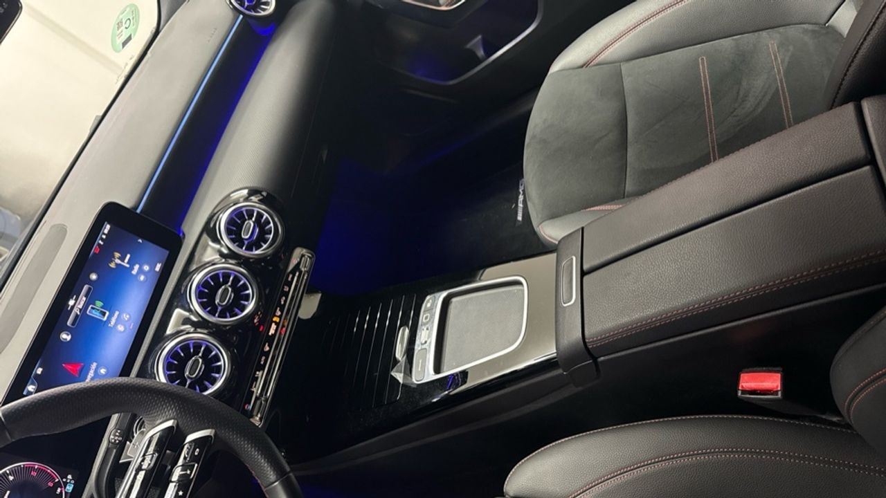 mercedes-clase-a-a-200-d-imagen-22