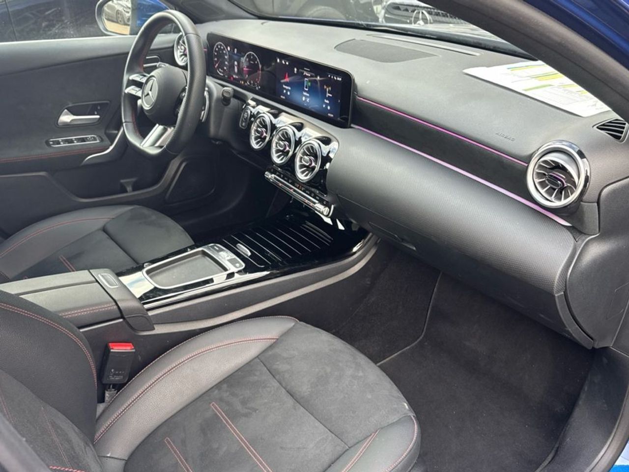 mercedes-clase-a-a-180-d-imagen-9