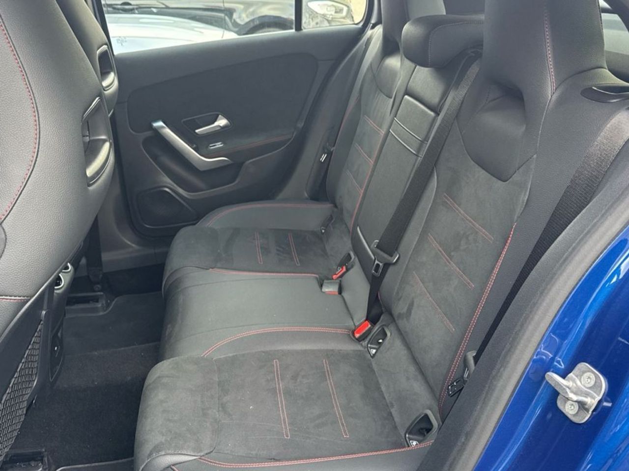 mercedes-clase-a-a-180-d-imagen-10