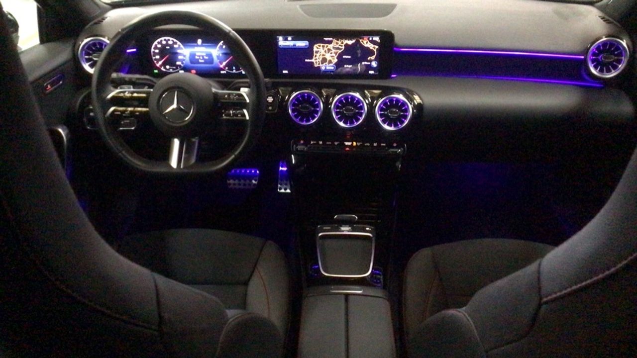 mercedes-clase-a-a-200-d-imagen-7