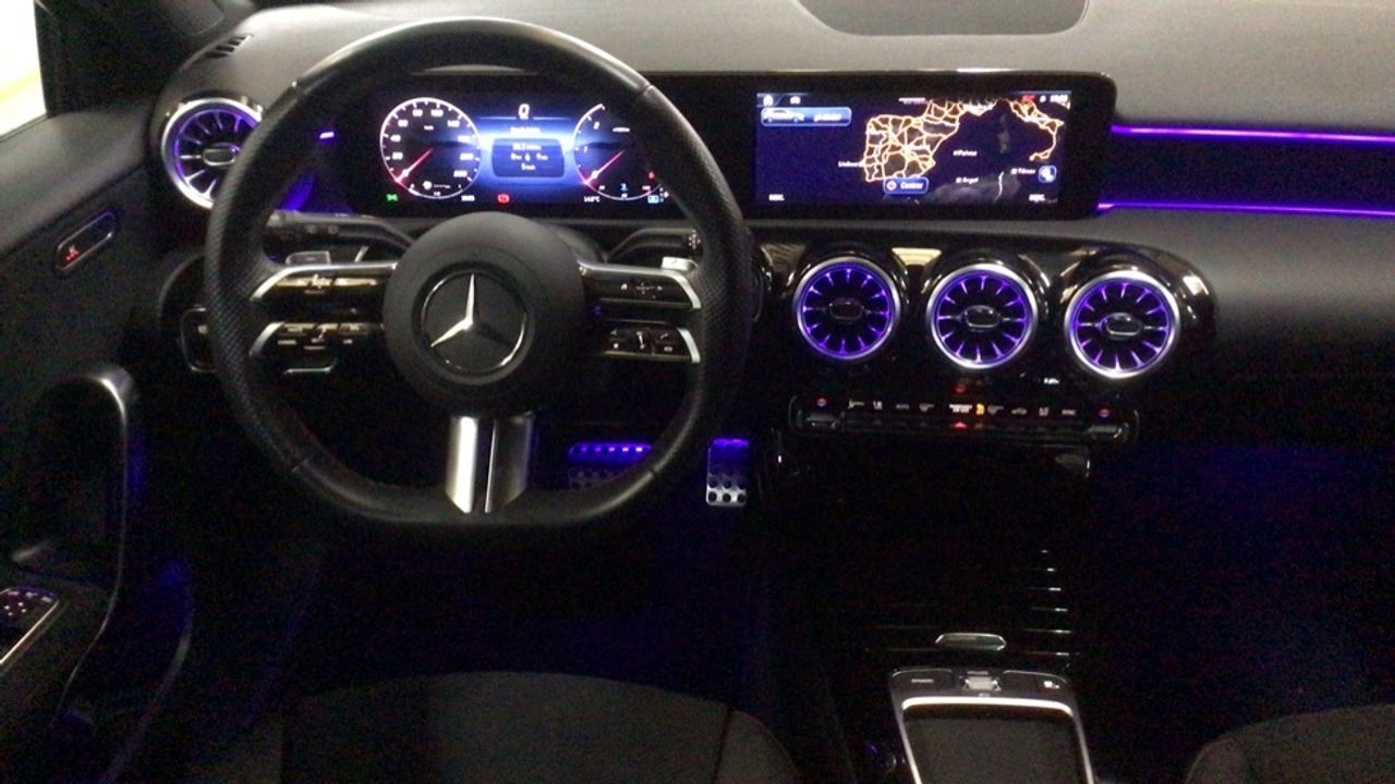 mercedes-clase-a-a-200-d-imagen-8