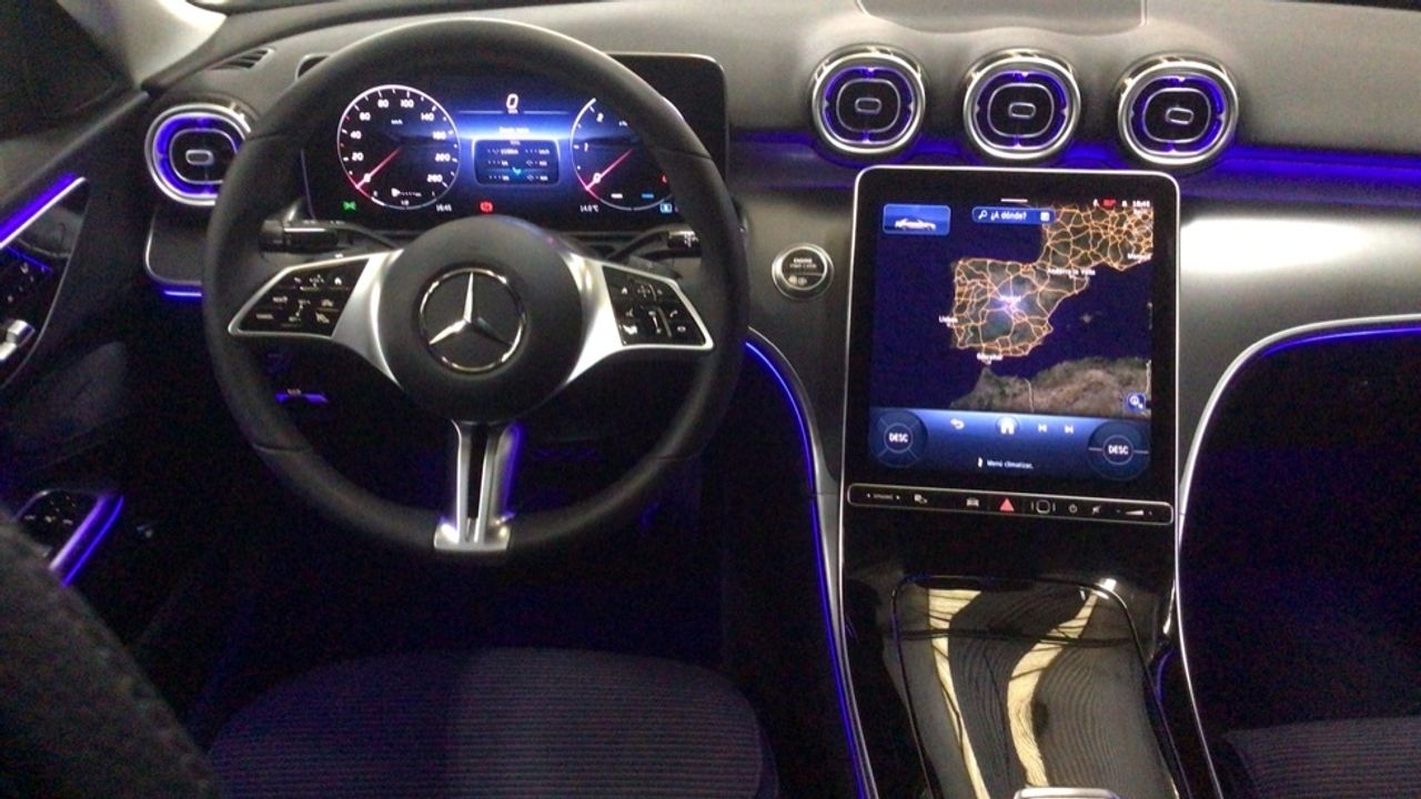 mercedes-clase-c-c-200-d-berlina-imagen-8