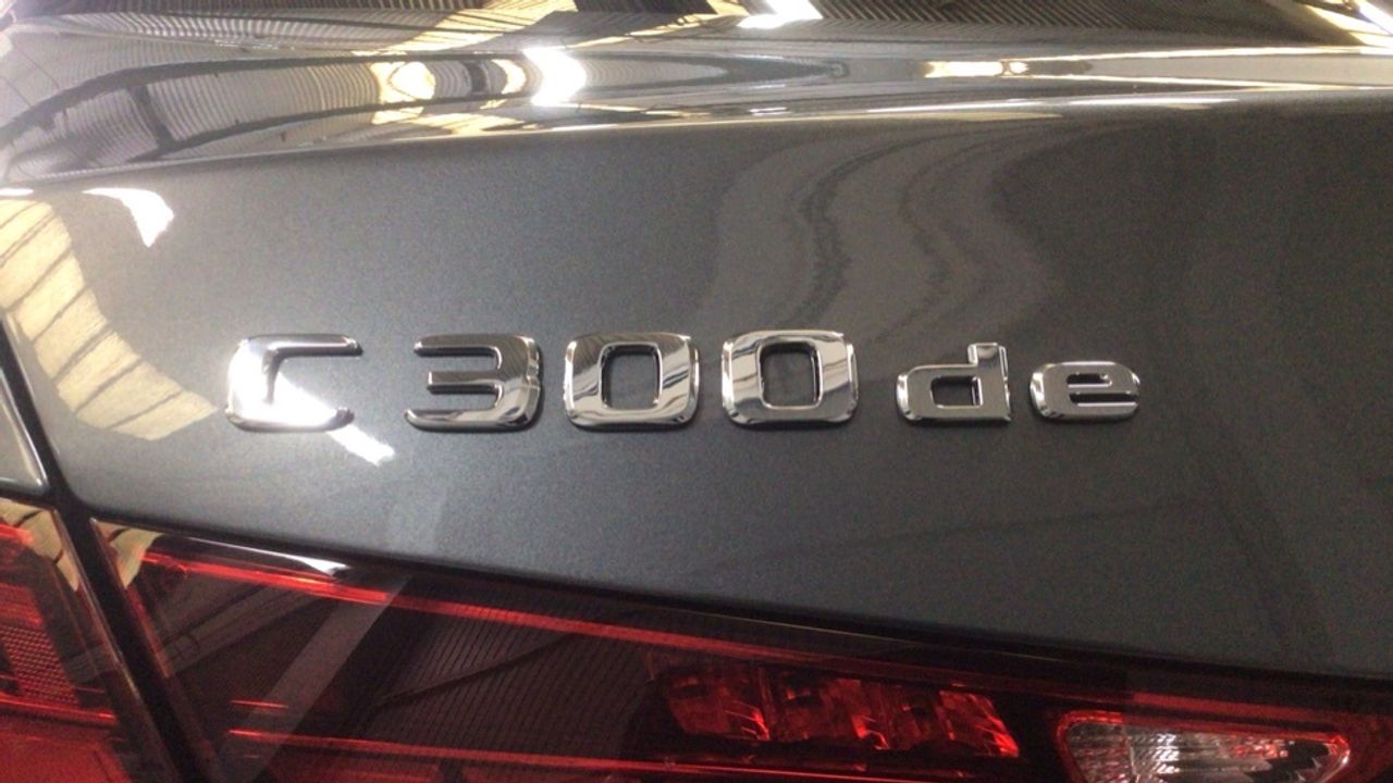 mercedes-clase-c-c-300-d-e-imagen-11