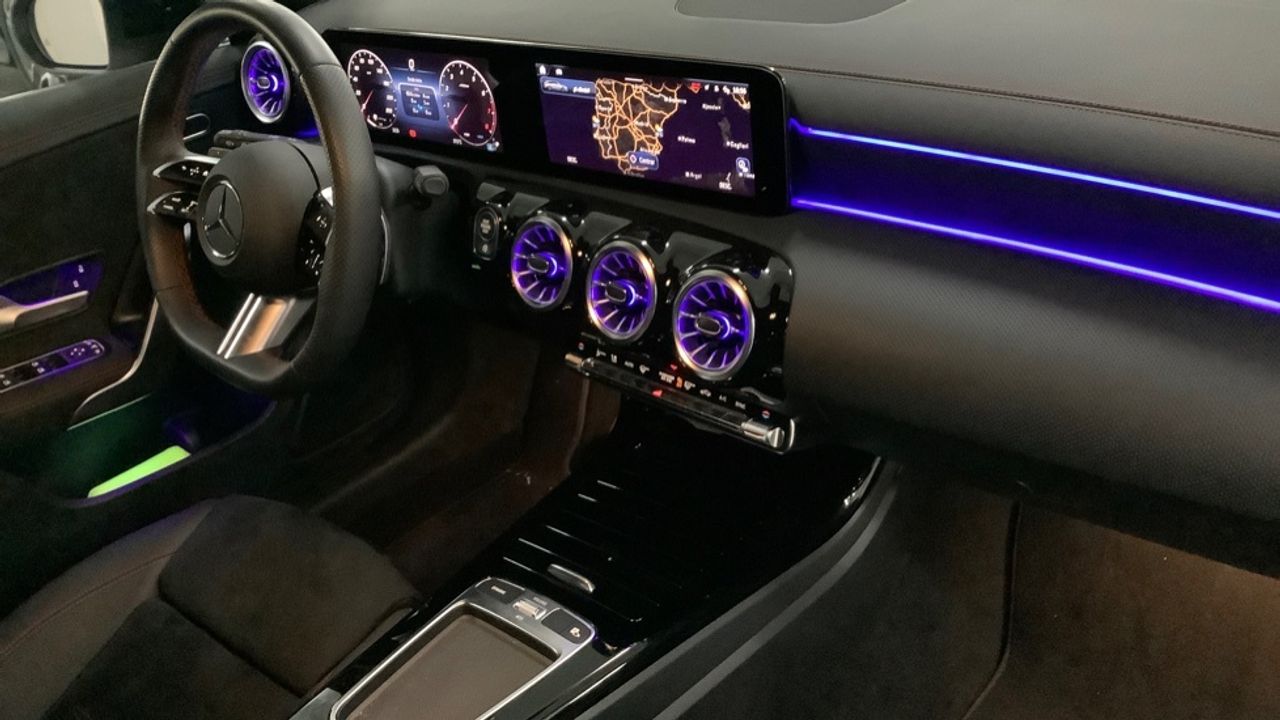 mercedes-cla-cla-200-shooting-brake-imagen-9