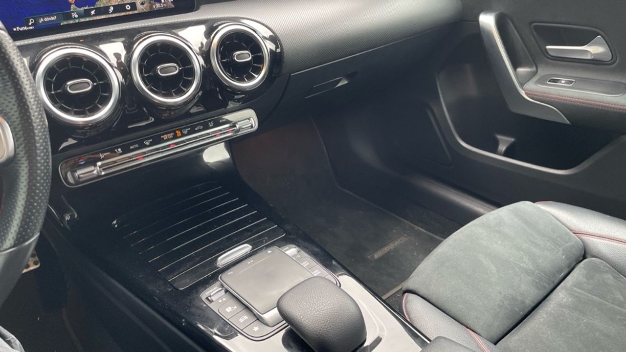 mercedes-clase-a-a-180-d-imagen-17