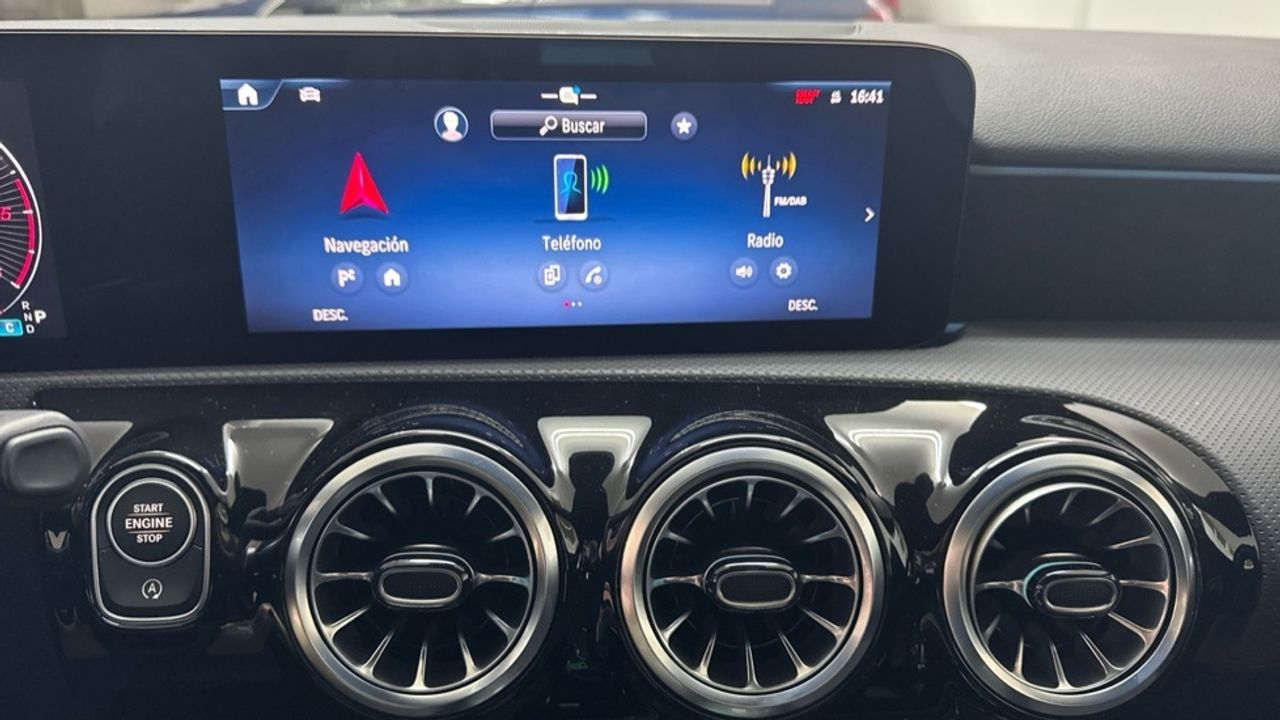 mercedes-clase-a-a-180-d-imagen-20