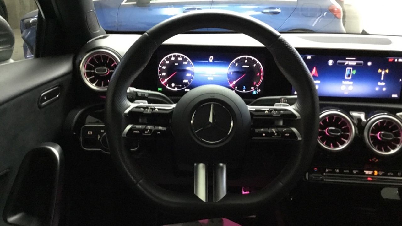 mercedes-clase-a-a-180-d-imagen-8