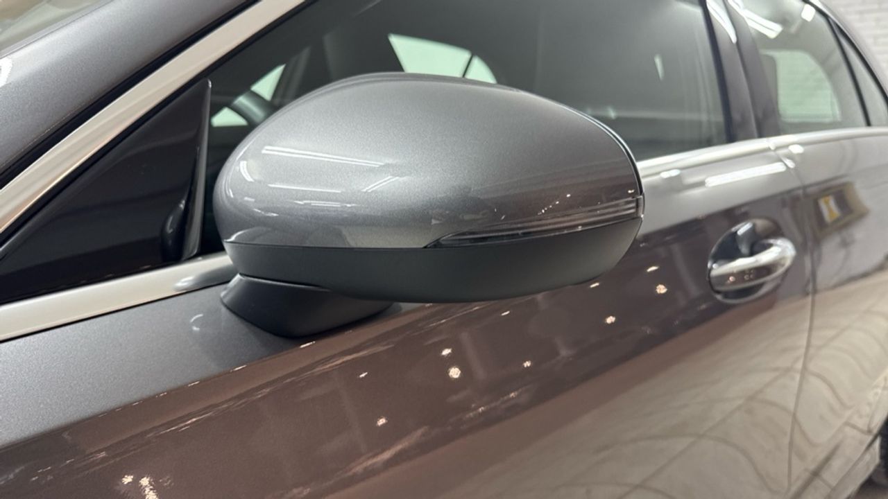 mercedes-clase-a-a-180-d-imagen-17