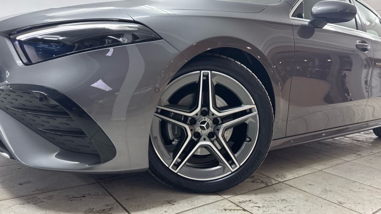 mercedes-clase-a-a-180-d-imagen-12