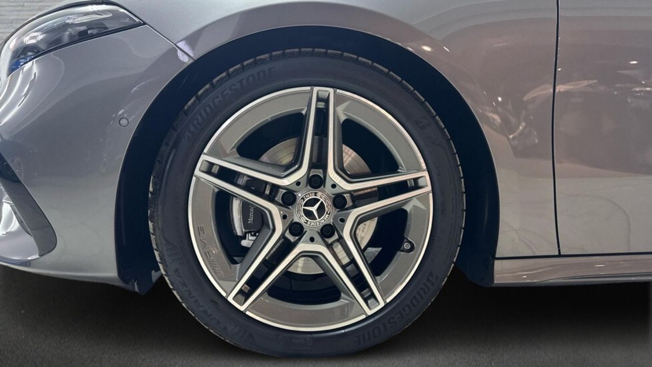 mercedes-clase-a-a-180-d-imagen-4