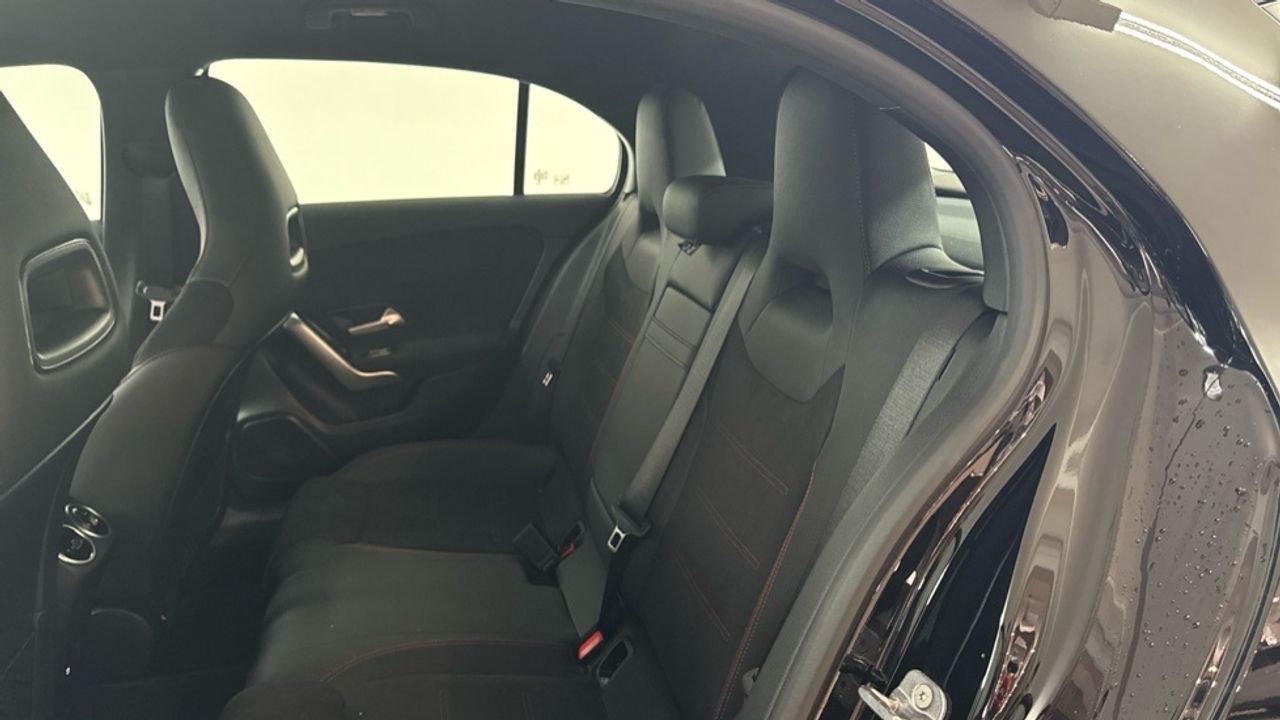 mercedes-clase-a-a-180-d-imagen-10