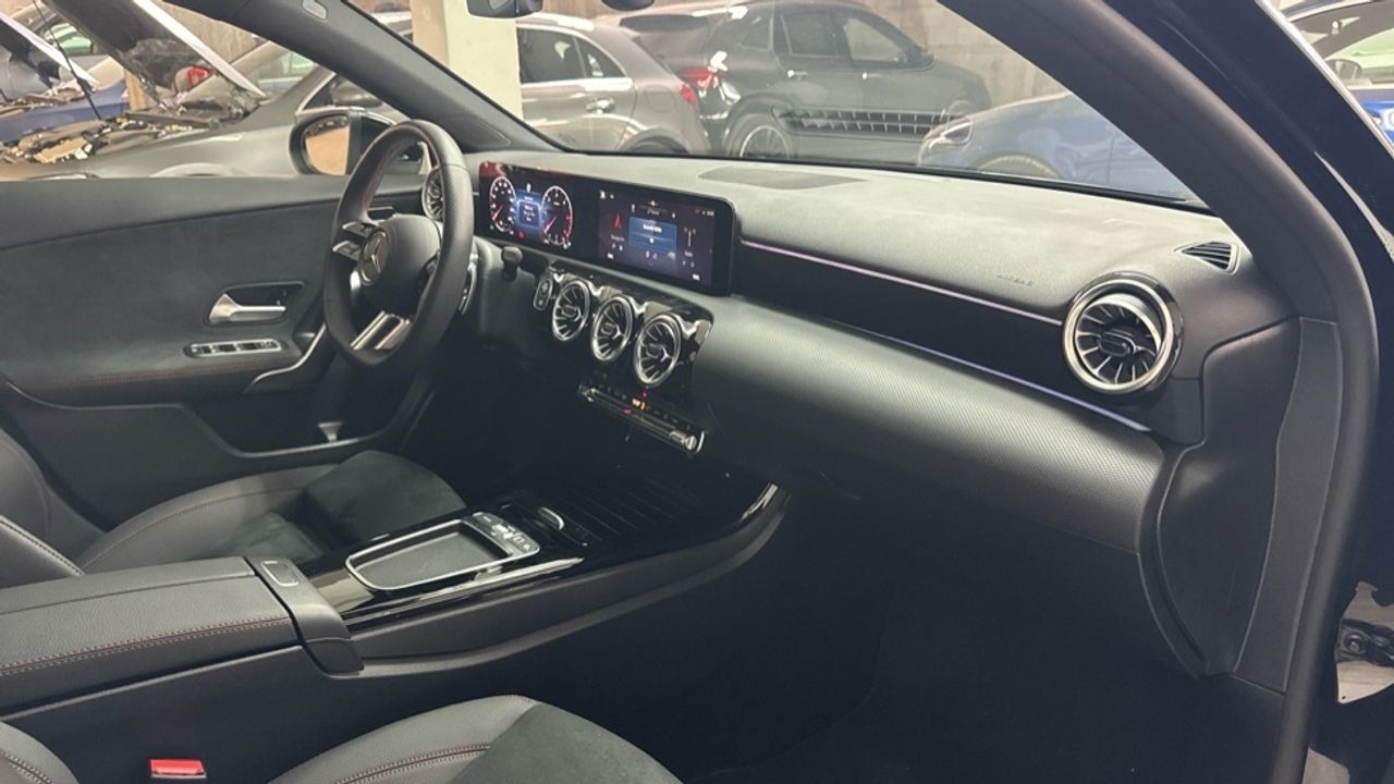 mercedes-clase-a-a-180-d-imagen-9