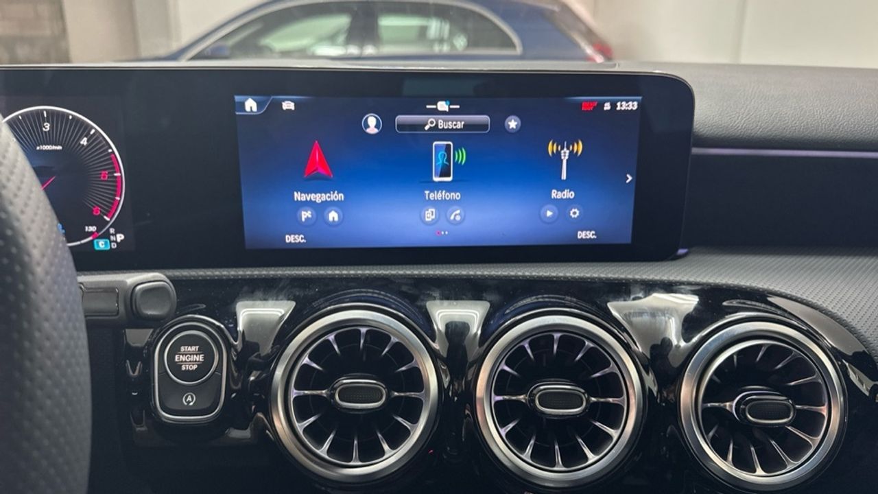 mercedes-clase-a-a-180-d-imagen-20