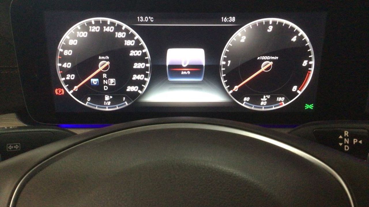 mercedes-clase-e-coupe-e-220-d-imagen-18