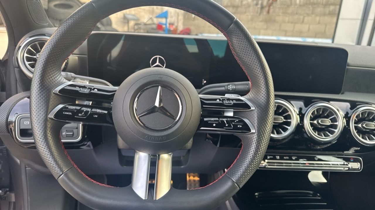 mercedes-clase-a-a-180-d-imagen-8