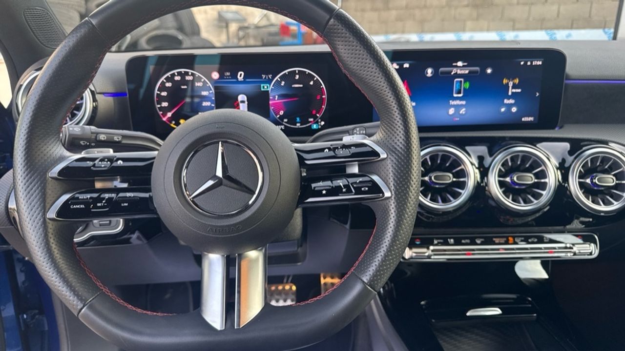 mercedes-clase-a-a-180-d-imagen-8