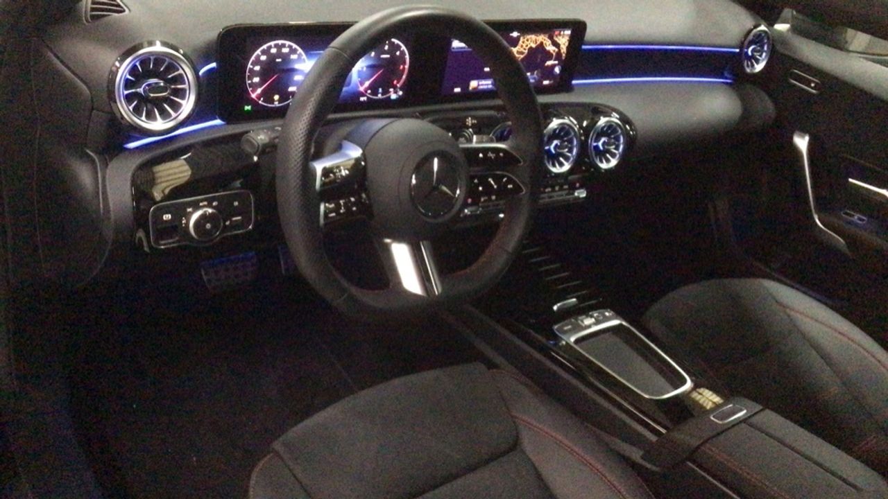 mercedes-clase-a-a-180-d-imagen-5