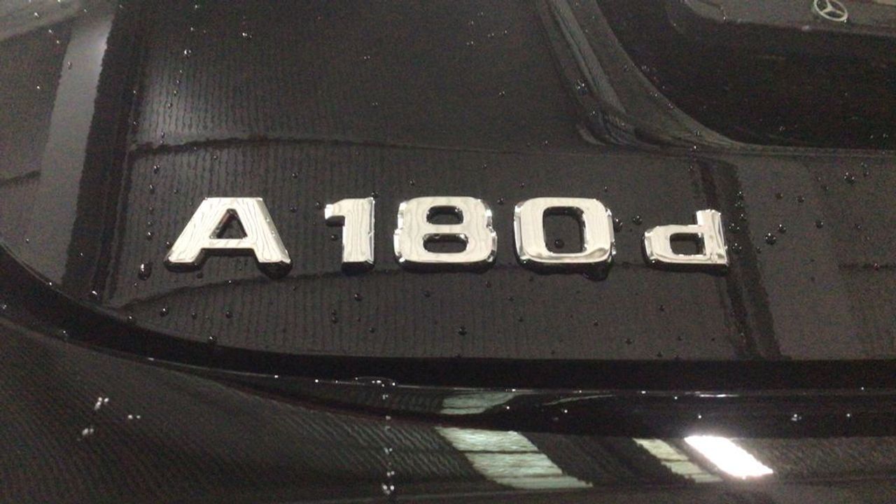 mercedes-clase-a-a-180-d-imagen-11