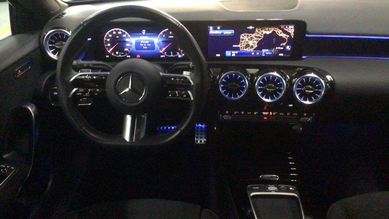 mercedes-clase-a-a-180-d-imagen-8