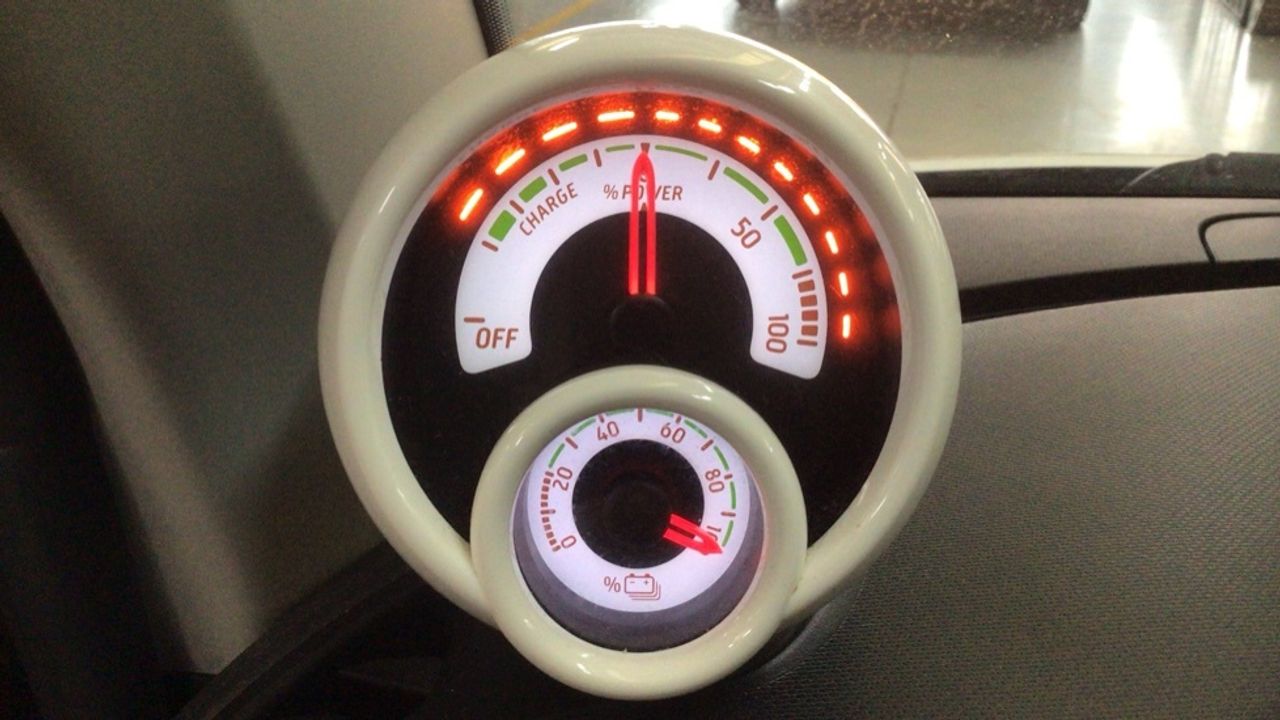 smart-fortwo-60kw81cv-electric-drive-coupe-imagen-19
