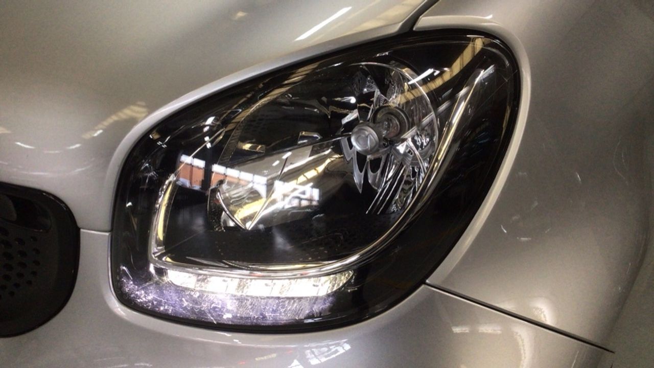 smart-fortwo-60kw81cv-electric-drive-coupe-imagen-12