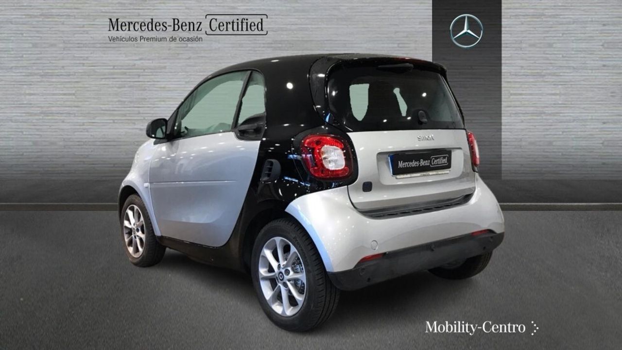 smart-fortwo-60kw81cv-electric-drive-coupe-imagen-3