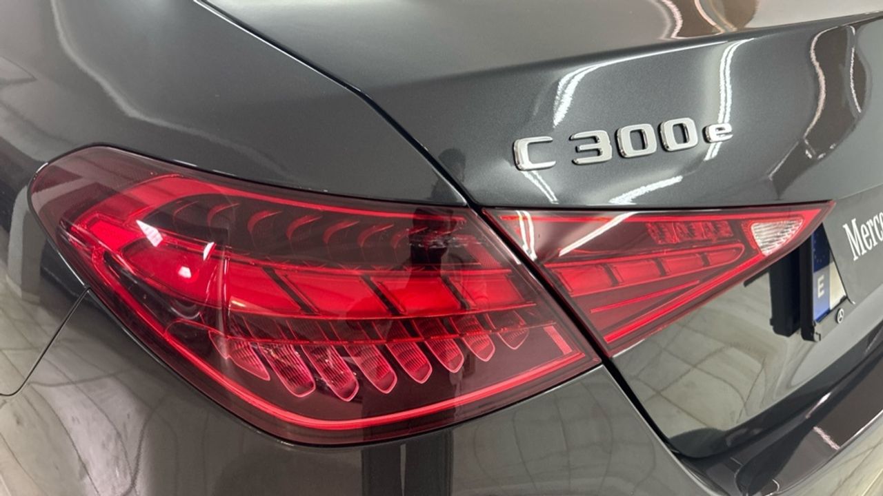 mercedes-clase-c-c-300-e-imagen-24