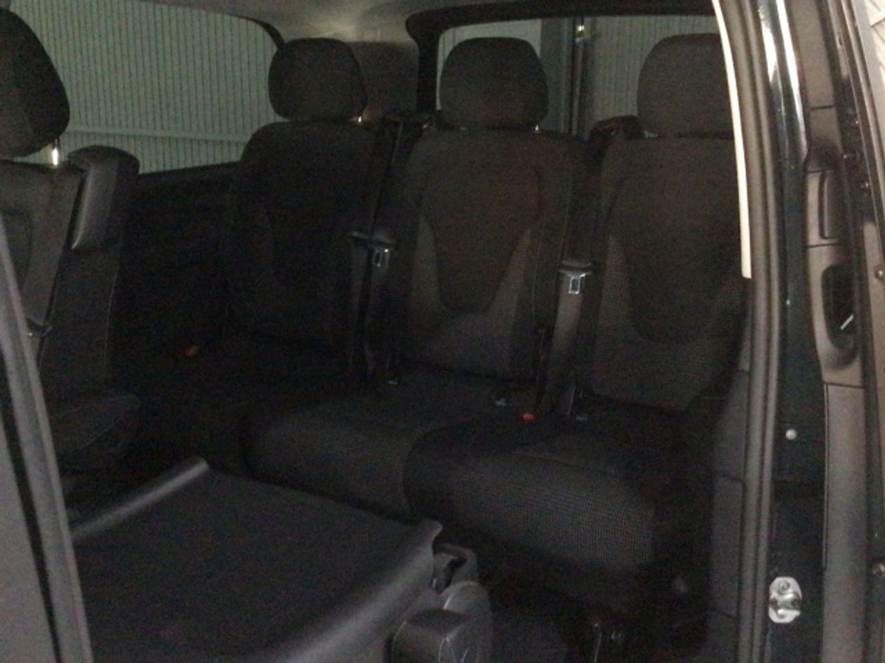 mercedes-eqv-eqv-300-largo-imagen-26