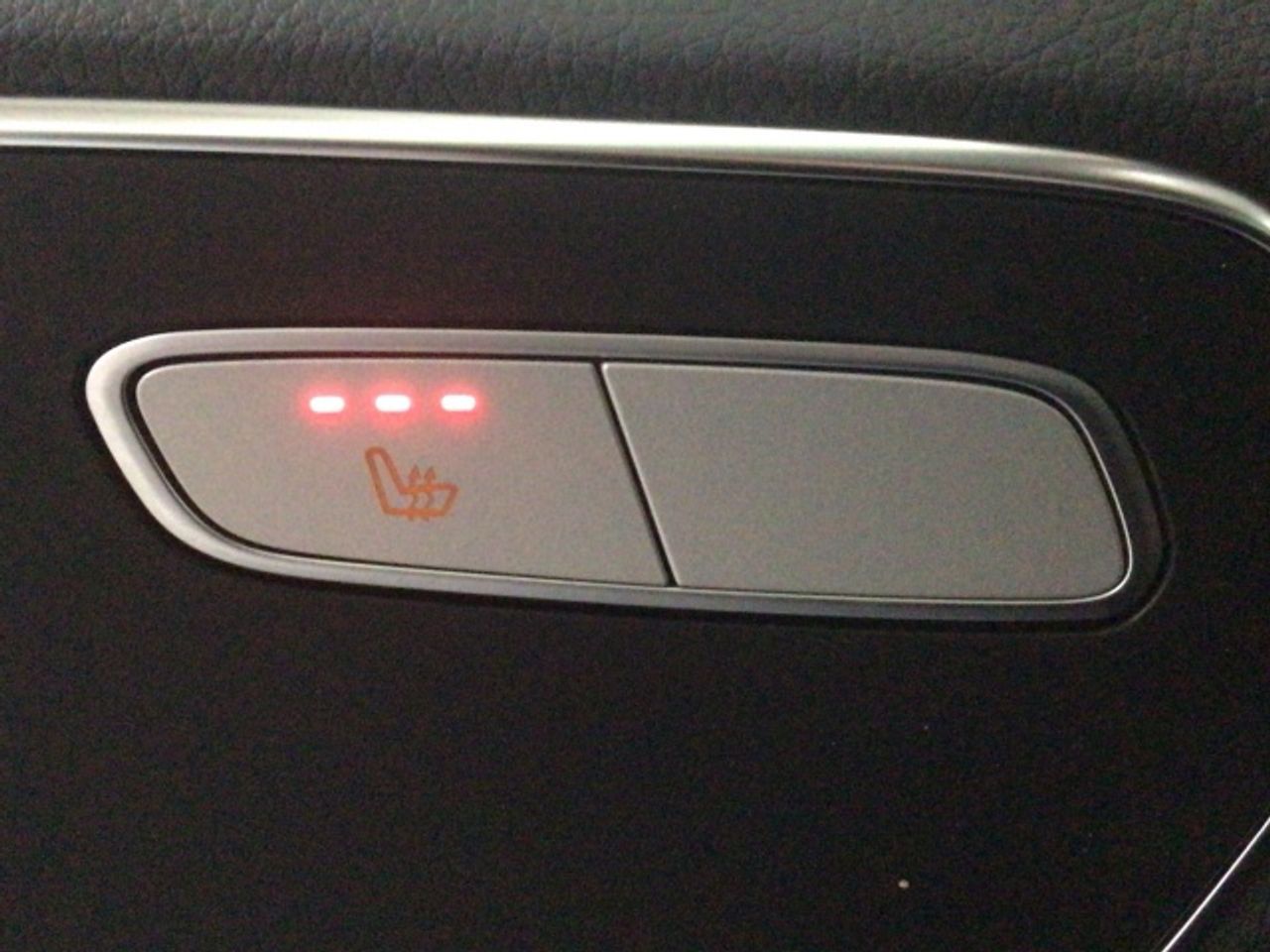 mercedes-eqv-eqv-300-largo-imagen-23