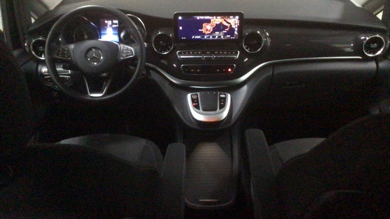 mercedes-eqv-eqv-300-largo-imagen-7