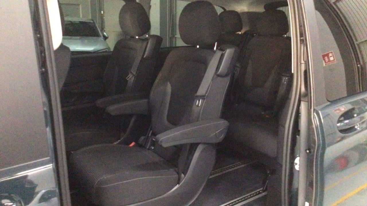 mercedes-eqv-eqv-300-largo-imagen-25