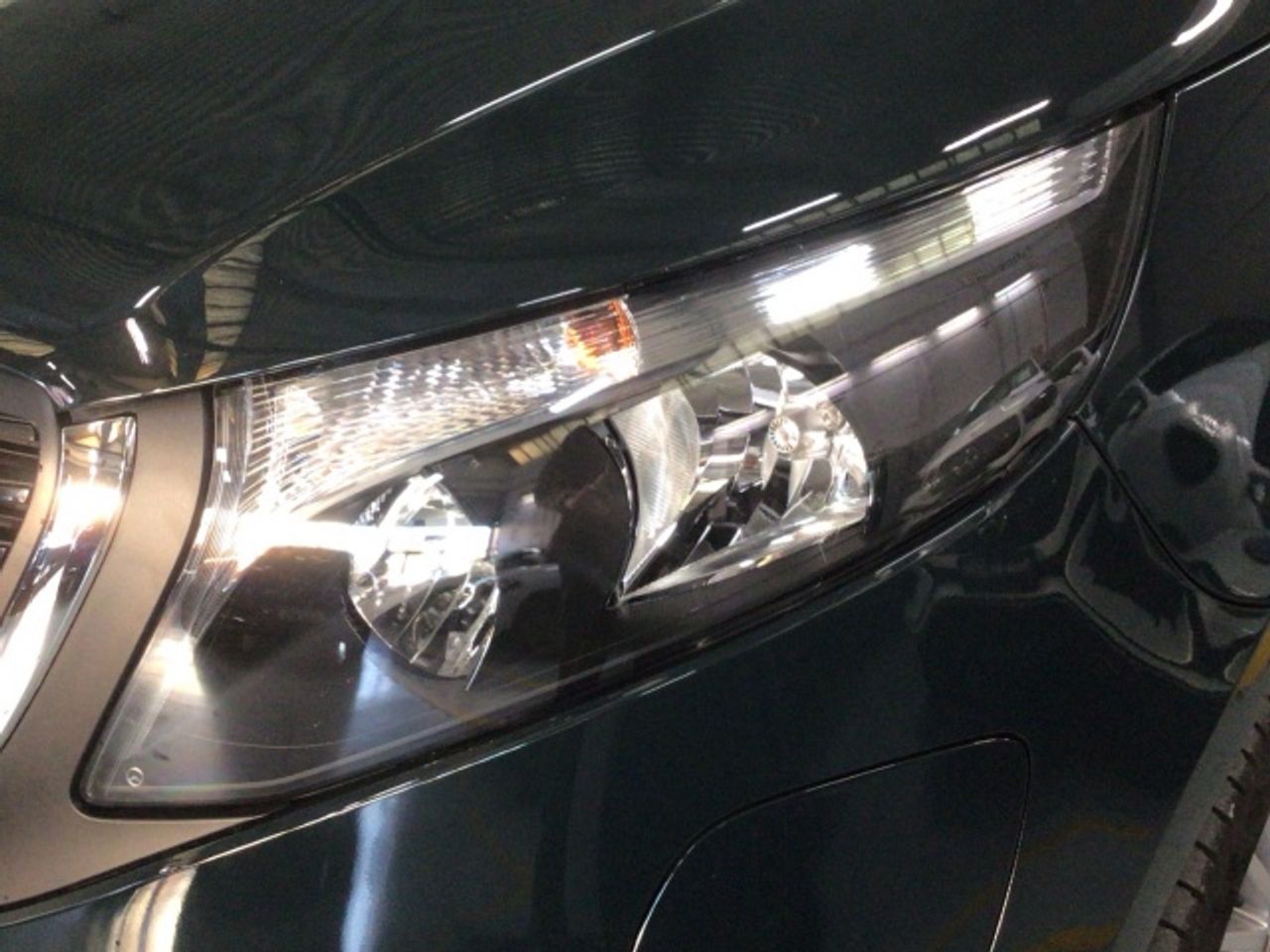 mercedes-eqv-eqv-300-largo-imagen-12