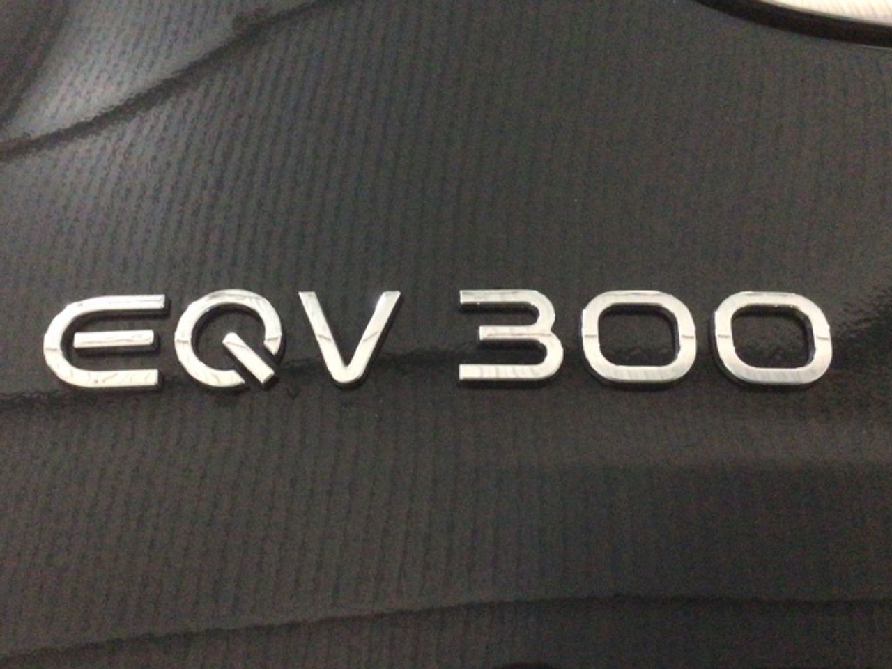 mercedes-eqv-eqv-300-largo-imagen-10