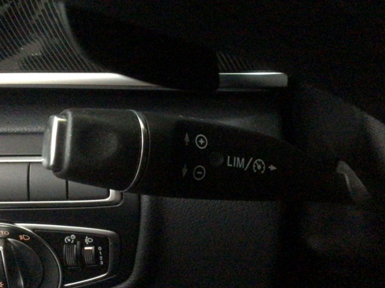 mercedes-eqv-eqv-300-largo-imagen-20