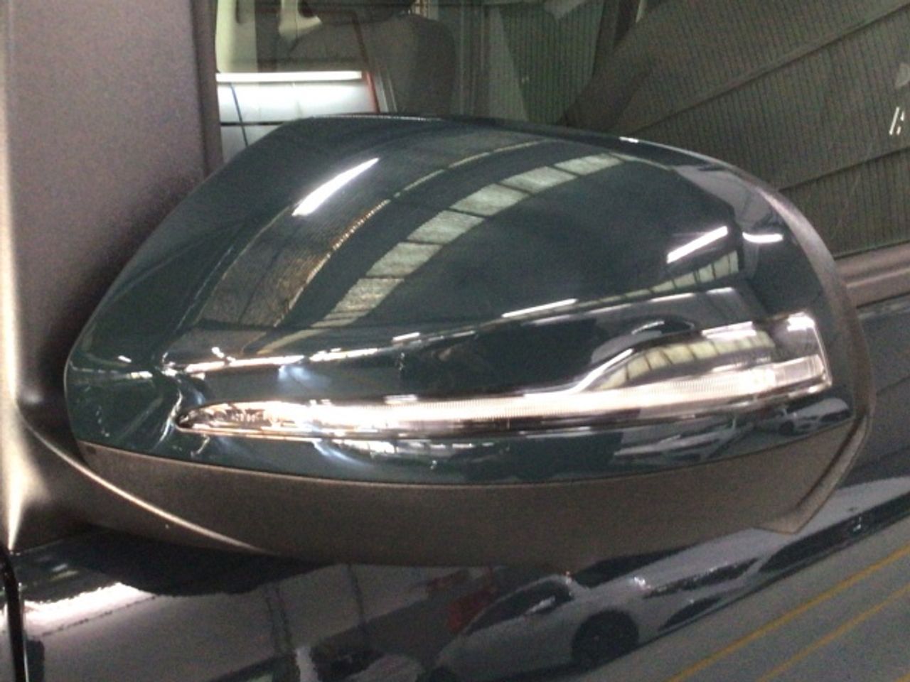 mercedes-eqv-eqv-300-largo-imagen-14