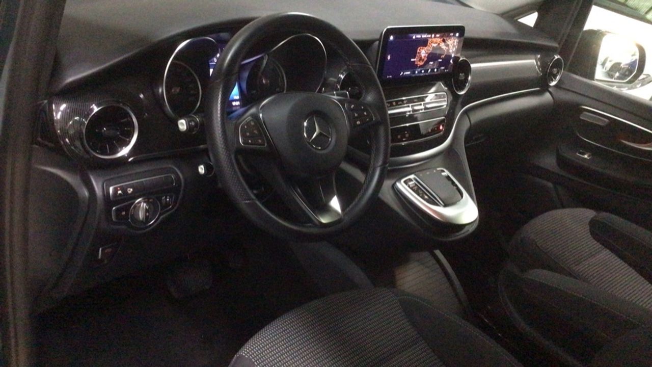 mercedes-eqv-eqv-300-largo-imagen-5