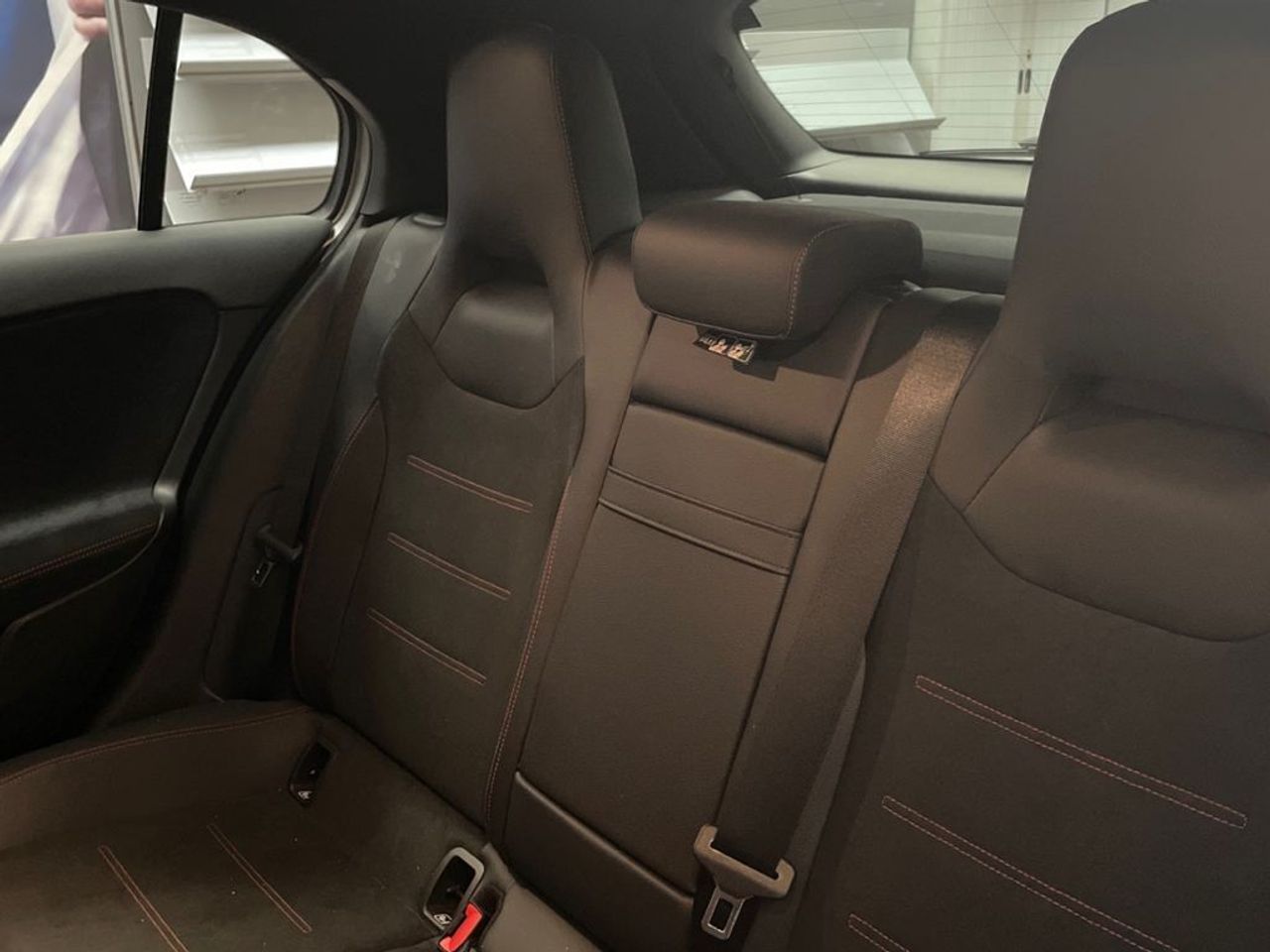 mercedes-clase-a-a-180-d-imagen-10