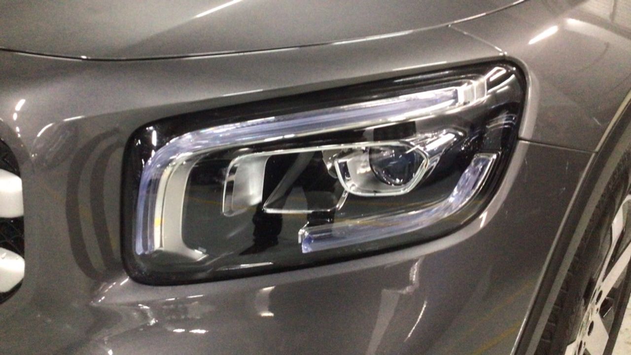 mercedes-glb-glb-180-imagen-12