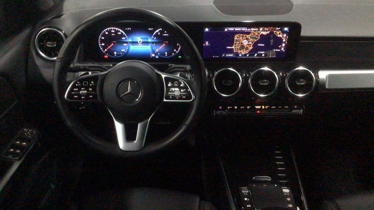 mercedes-glb-glb-180-imagen-8