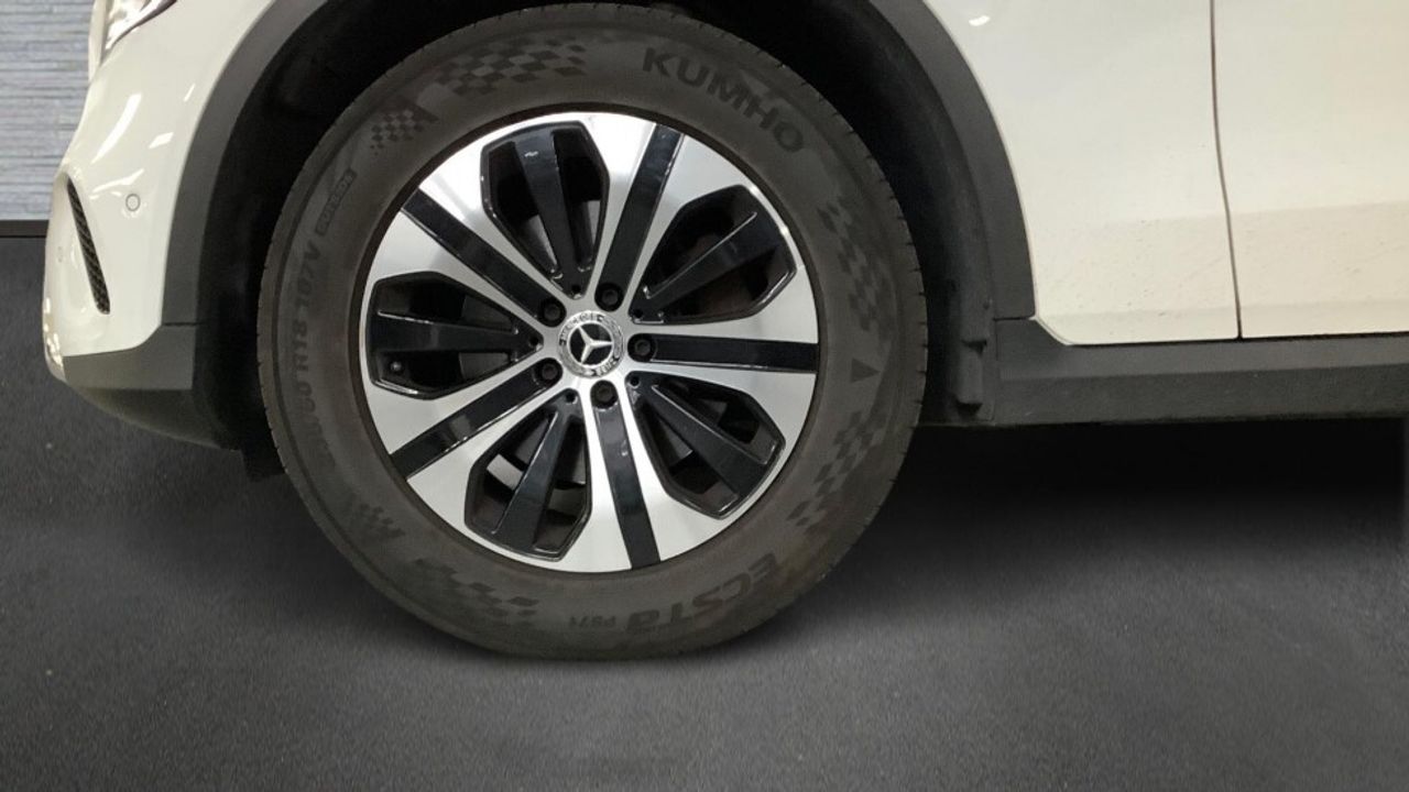 mercedes-glc-coupe-glc-220-d-4matic-imagen-4