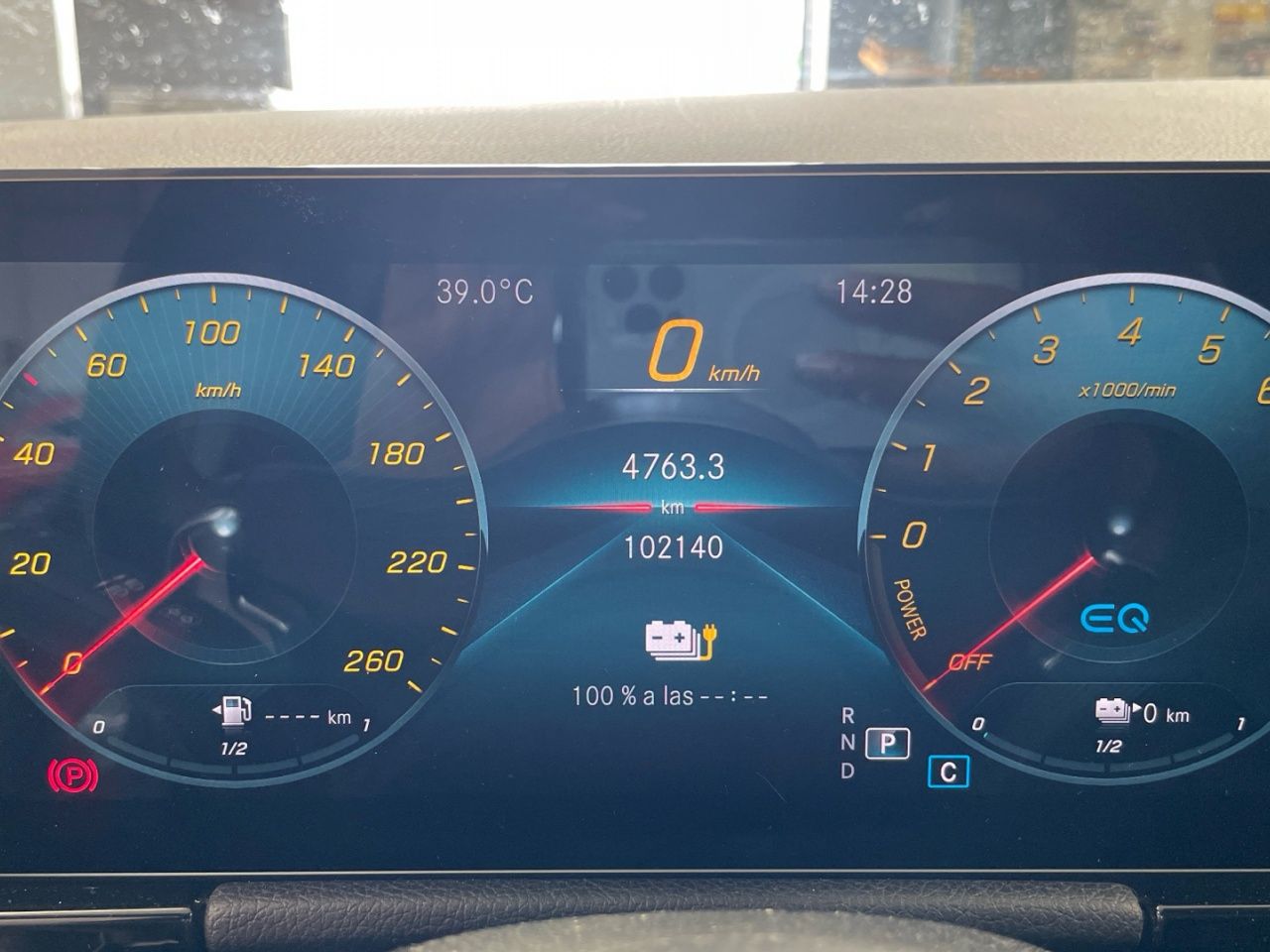 mercedes-gla-gla-250-e-imagen-12