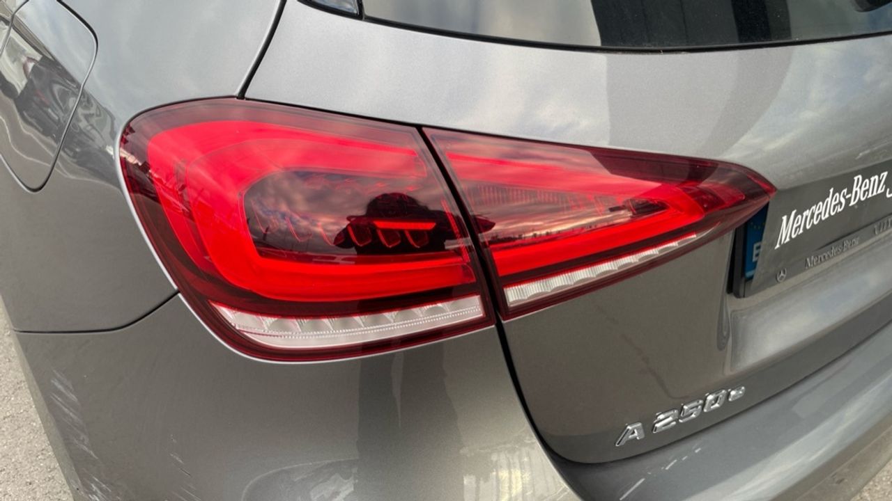 mercedes-clase-a-a-180-d-imagen-17