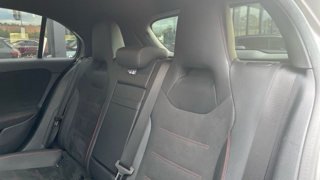 mercedes-clase-a-a-180-d-imagen-10