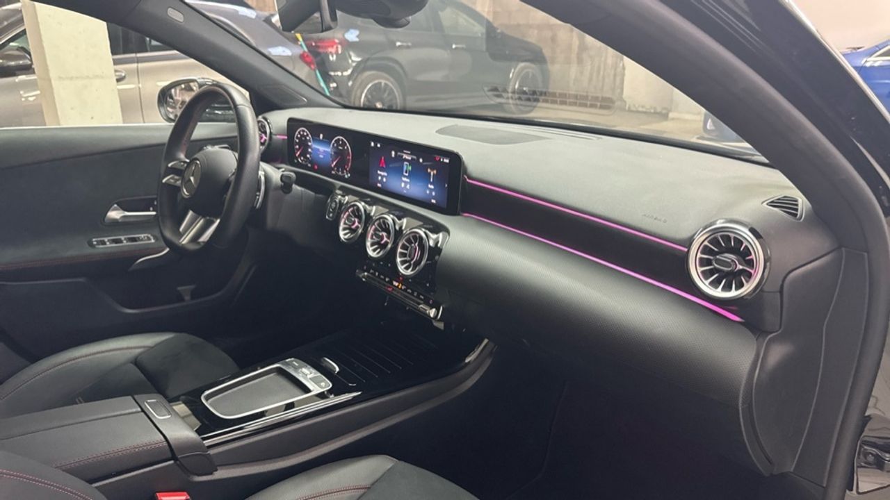 mercedes-clase-a-a-180-d-imagen-9