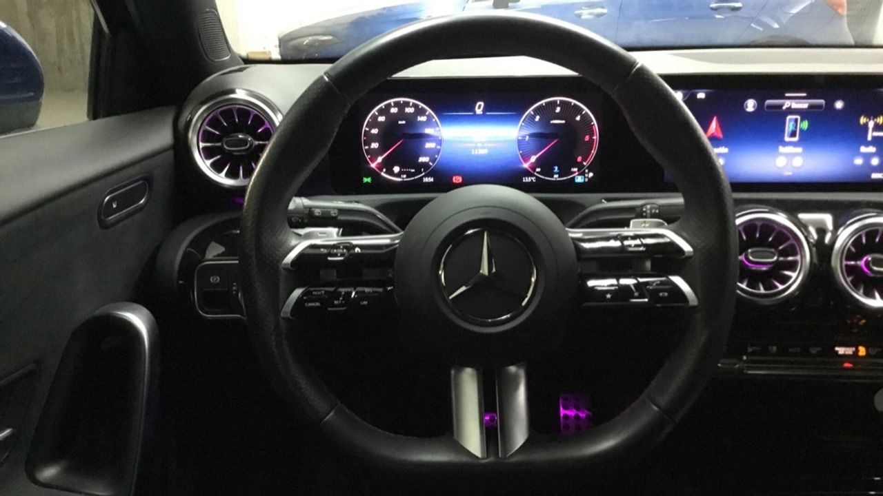 mercedes-clase-a-a-180-d-imagen-8