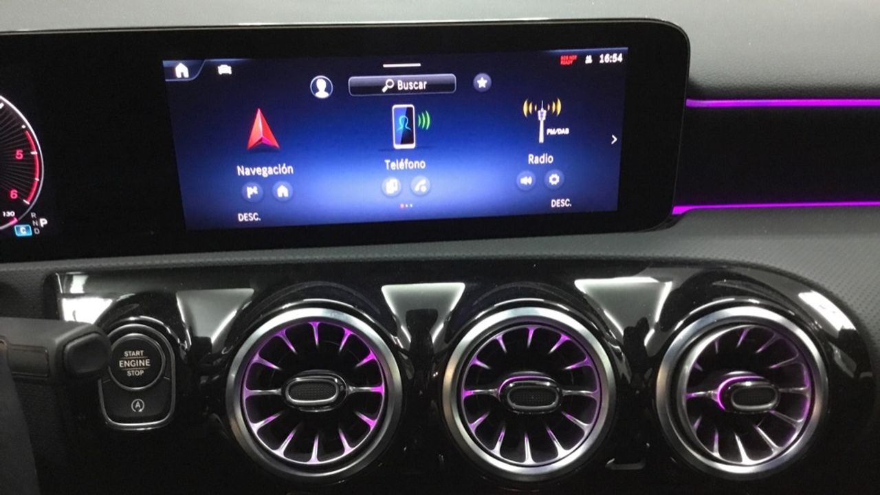 mercedes-clase-a-a-180-d-imagen-20