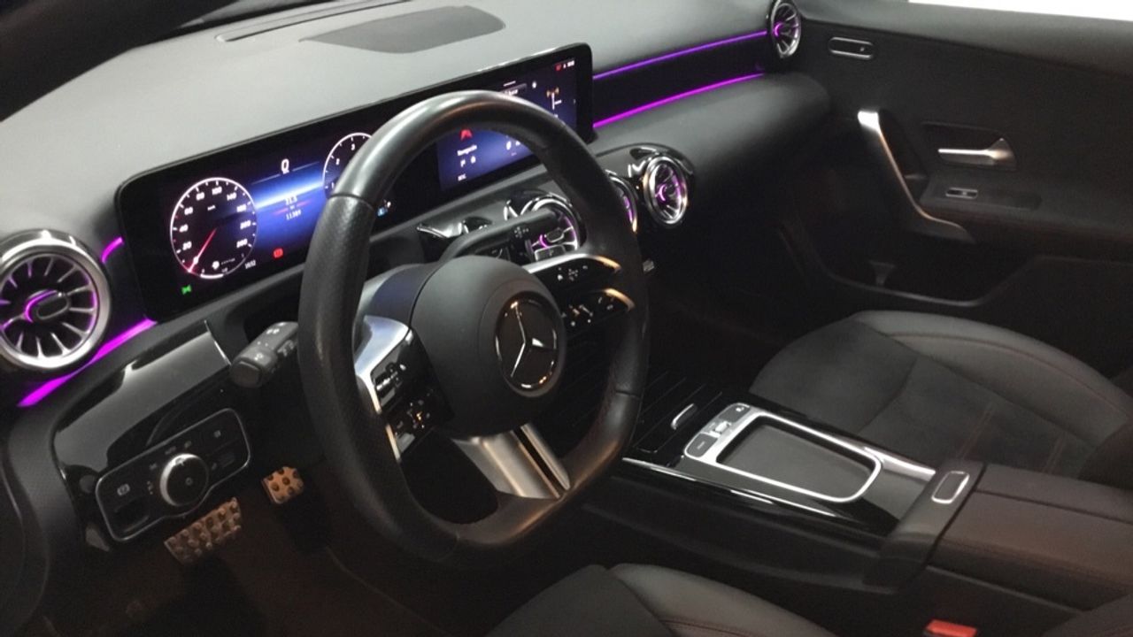 mercedes-clase-a-a-180-d-imagen-5